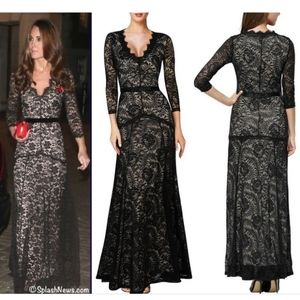 Kate Middleton replica lace gown XL brand new with tags